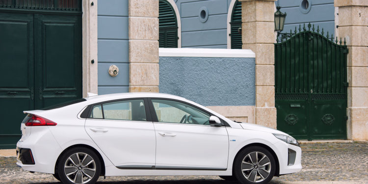Hyundai Ioniq: O automóvel sustentável! 46