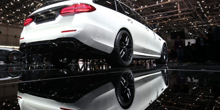 Mercedes E63 AMG chega a Genebra melhor que nunca! 14