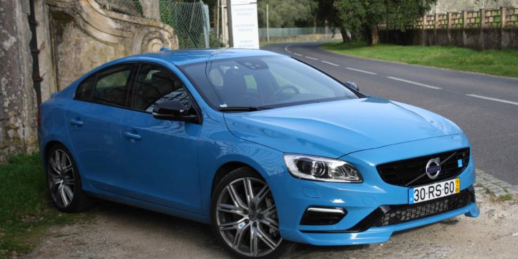 Volvo S60 T6 Polestar: Das corridas para a estrada! 87