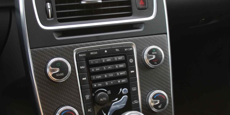 Volvo S60 T6 Polestar: Das corridas para a estrada! 64