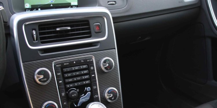 Volvo S60 T6 Polestar: Das corridas para a estrada! 62