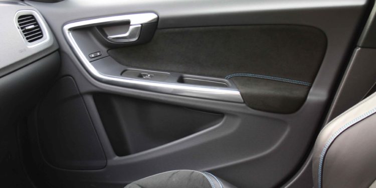 Volvo S60 T6 Polestar: Das corridas para a estrada! 59