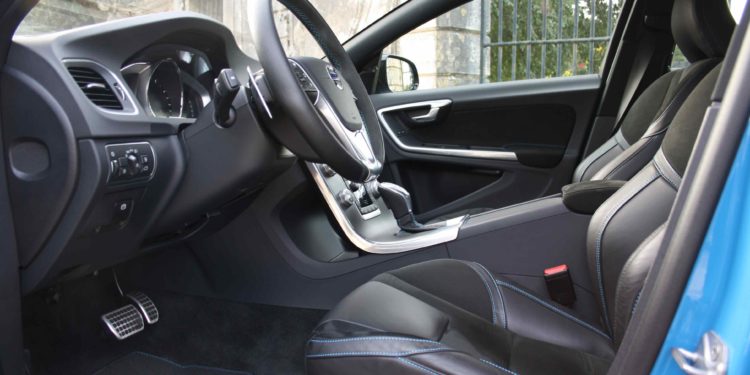 Volvo S60 T6 Polestar: Das corridas para a estrada! 56