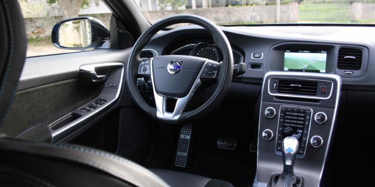 Volvo S60 T6 Polestar: Das corridas para a estrada! 57