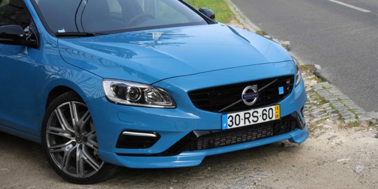 Volvo S60 T6 Polestar: Das corridas para a estrada! 97