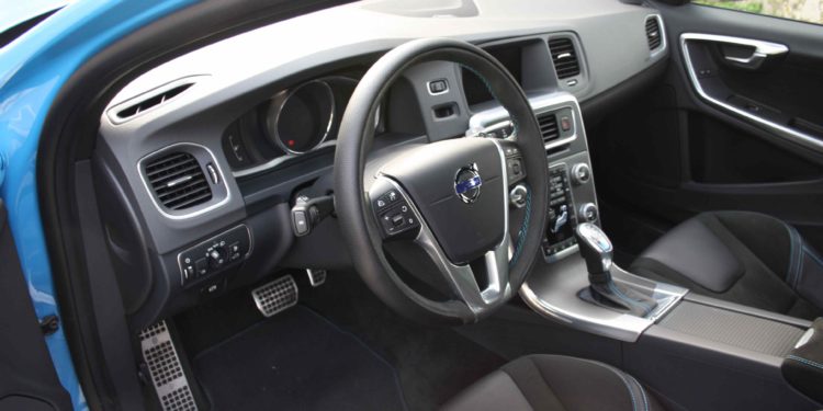 Volvo S60 T6 Polestar: Das corridas para a estrada! 43