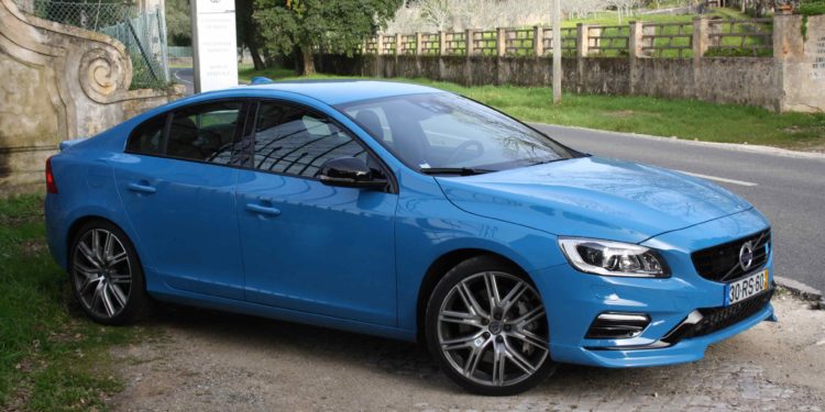 Volvo S60 T6 Polestar: Das corridas para a estrada! 98