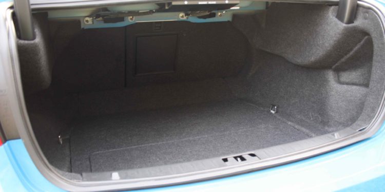 Volvo S60 T6 Polestar: Das corridas para a estrada! 41