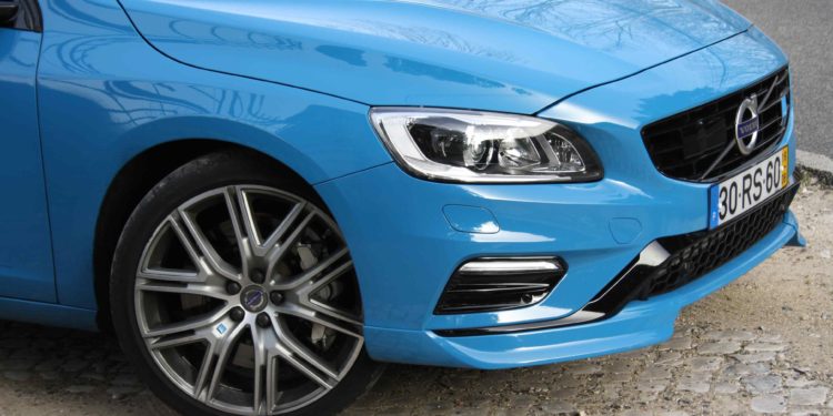 Volvo S60 T6 Polestar: Das corridas para a estrada! 36