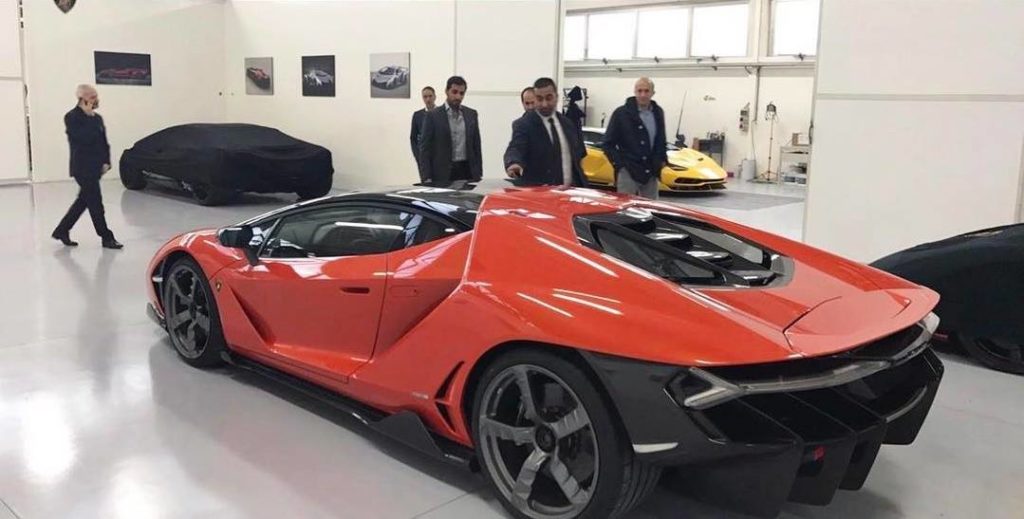 Foi entregue o primeiro Lamborghini Centenário! 14