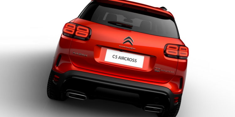 Citroen revela C5 Aircross! 32