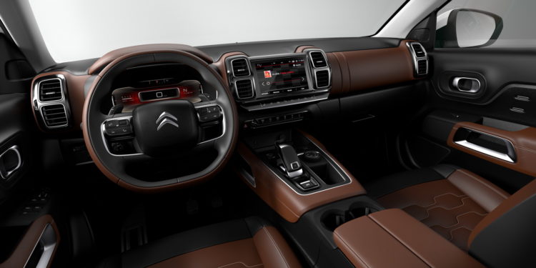 Citroen revela C5 Aircross! 34