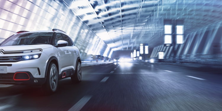 Citroen revela C5 Aircross! 27