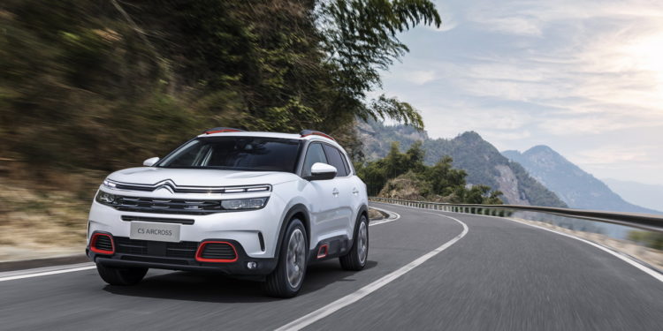 Citroen revela C5 Aircross! 23
