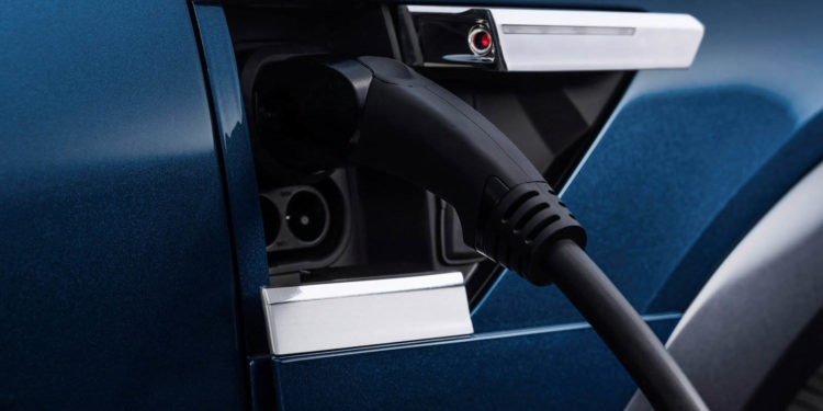 Audi já aceita reservas para o novo SUV E-Tron! 17