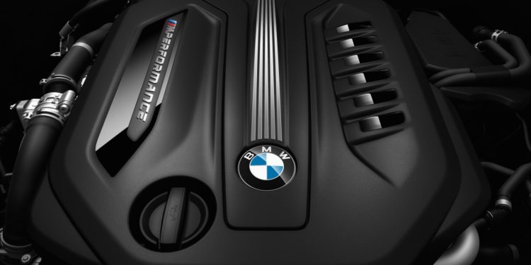 BMW 550d xDrive 2018: 4 Turbos e 400cv num diesel! 21