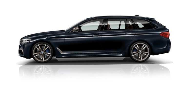 BMW 550d xDrive 2018: 4 Turbos e 400cv num diesel! 32