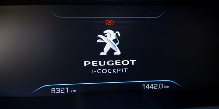 Peugeot 3008 1.6 BlueHDi Allure: Estivemos ao volante do carro do ano! 59