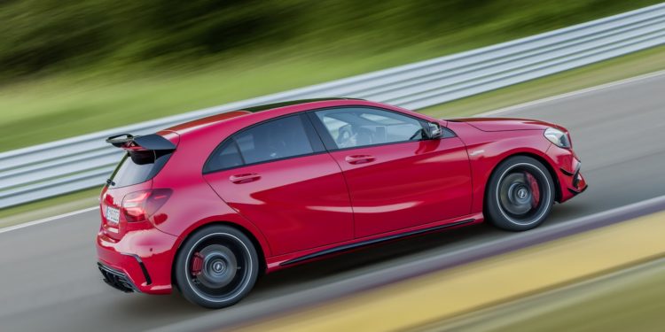 Novo Mercedes A45 AMG com mais de 400cv de potência! 19