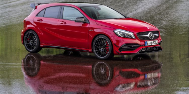 Novo Mercedes A45 AMG com mais de 400cv de potência! 15