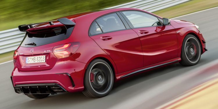 Novo Mercedes A45 AMG com mais de 400cv de potência! 13