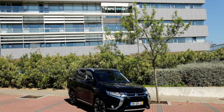 Mitsubishi Outlander PHEV: Polivalência ecológica! 39