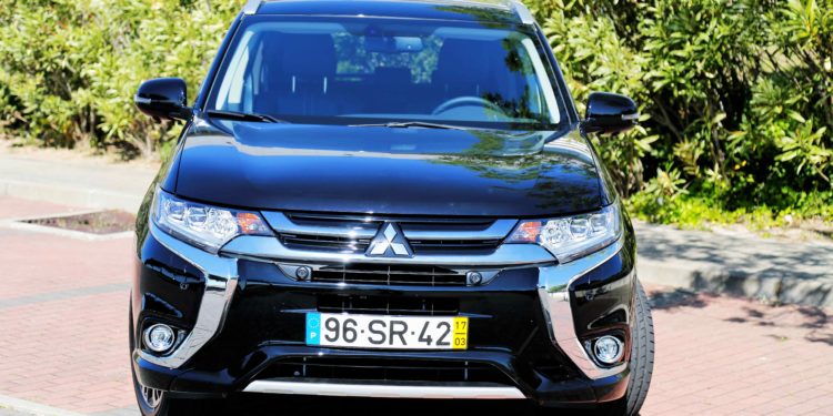 Mitsubishi Outlander PHEV: Polivalência ecológica! 37