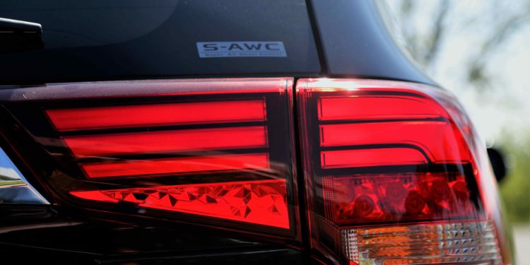 Mitsubishi Outlander PHEV: Polivalência ecológica! 77