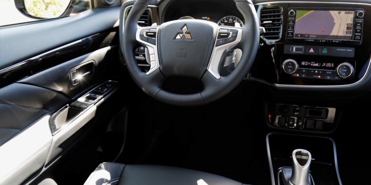 Mitsubishi Outlander PHEV: Polivalência ecológica! 59