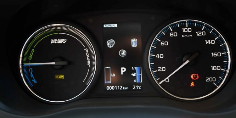 Mitsubishi Outlander PHEV: Polivalência ecológica! 49