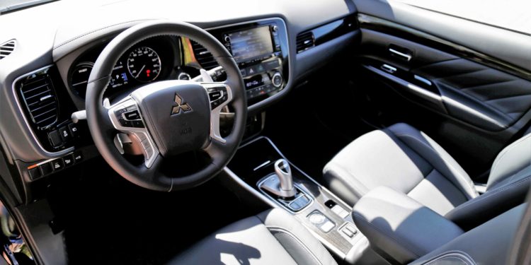 Mitsubishi Outlander PHEV: Polivalência ecológica! 45