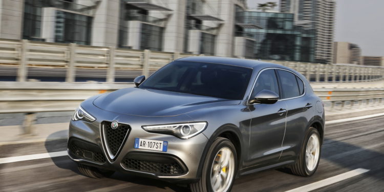 Alfa Romeo lança Stelvio na Europa! 20