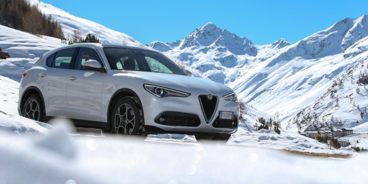 Alfa Romeo lança Stelvio na Europa! 19