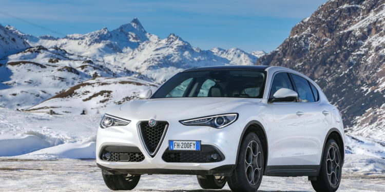 Alfa Romeo lança Stelvio na Europa! 17