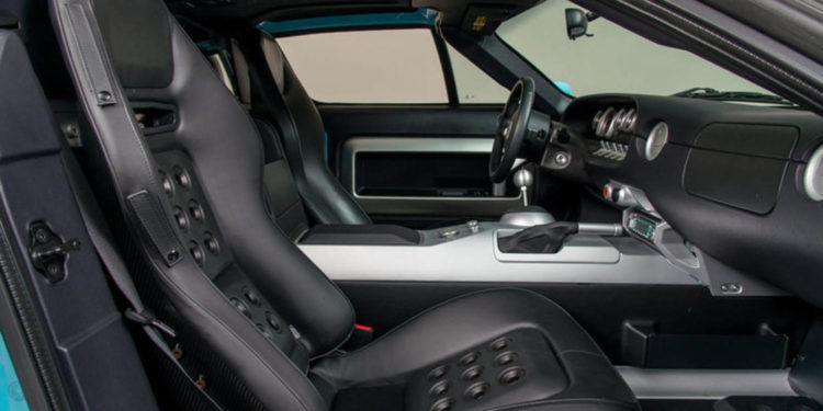 Ford GT Heritage Edition despachem-se! Há 4 para venda! 36