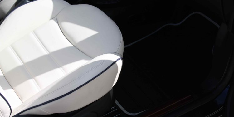 FIAT 500C 1.3 Multijet Riva: Exclusividade dos mares para a cidade! 80