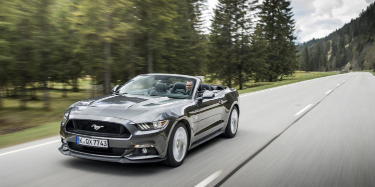 Ford vendeu cerca de 15.000 Mustang na Europa o ano passado! 24