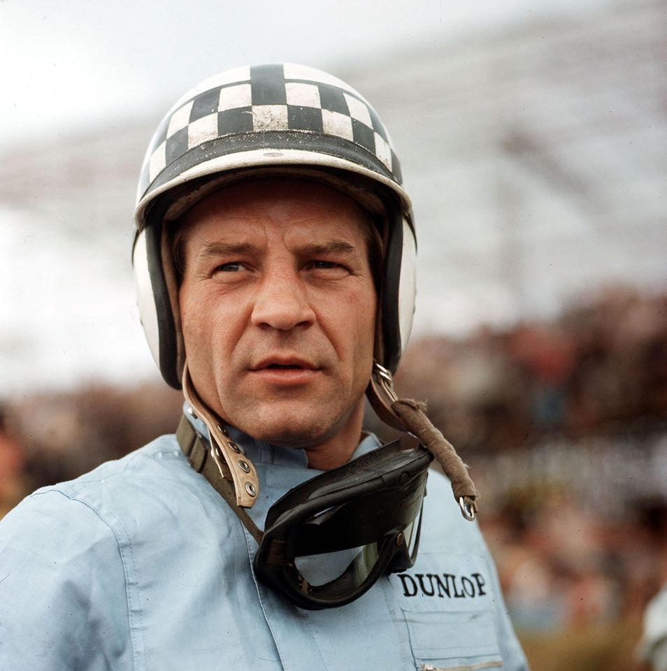 Top 10: Lunáticos e Playboys da Formula 1! 29