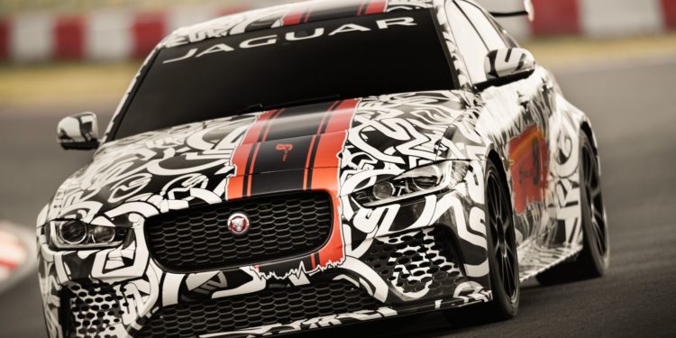 Este Jaguar XE SV Project 8 é o Jaguar mais rápido de sempre! 17
