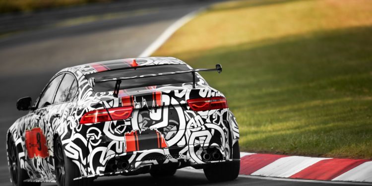 Este Jaguar XE SV Project 8 é o Jaguar mais rápido de sempre! 18