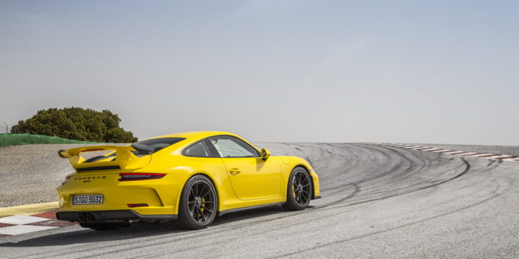 Porsche quer parar alguns clientes! 17