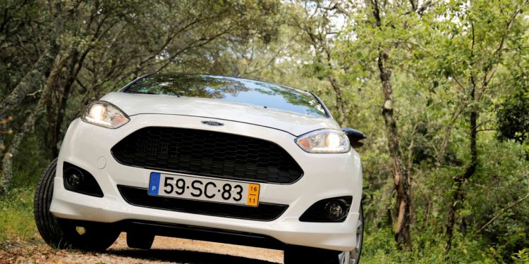 Ford Fiesta 1.0 Ecoboost ST Line: Espírito ST! 60