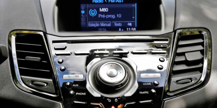 Ford Fiesta 1.0 Ecoboost ST Line: Espírito ST! 31