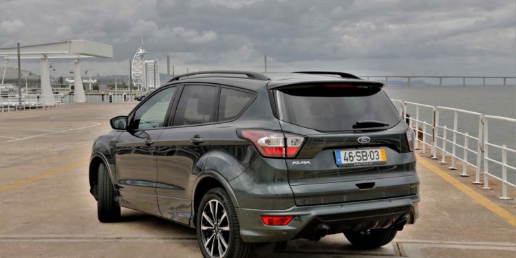 Ford Kuga 1.5 TDCi ST Line: Qualidade americana! 67