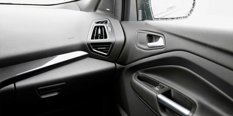 Ford Kuga 1.5 TDCi ST Line: Qualidade americana! 54