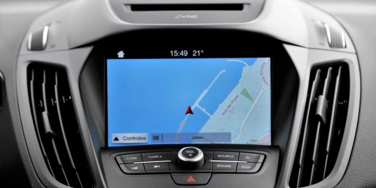 Ford Kuga 1.5 TDCi ST Line: Qualidade americana! 46
