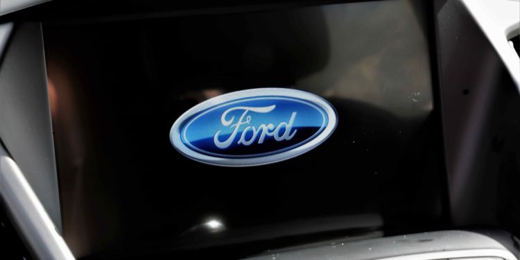 Ford Kuga 1.5 TDCi ST Line: Qualidade americana! 37
