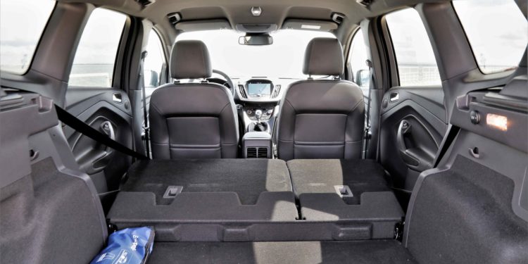 Ford Kuga 1.5 TDCi ST Line: Qualidade americana! 34
