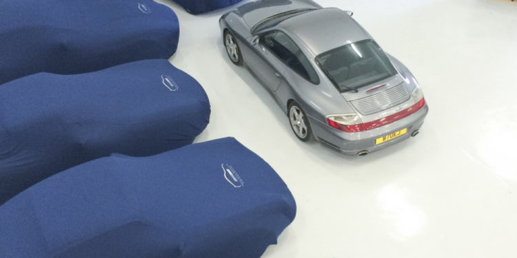 Windrush Car Storage: O hotel de 5 estrelas para os automóveis! (vídeo) 20 Windrush Car Storage: O hotel de 5 estrelas para os automóveis! (vídeo) 20