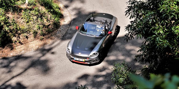 Abarth 124: A ópera do Escorpião! 29